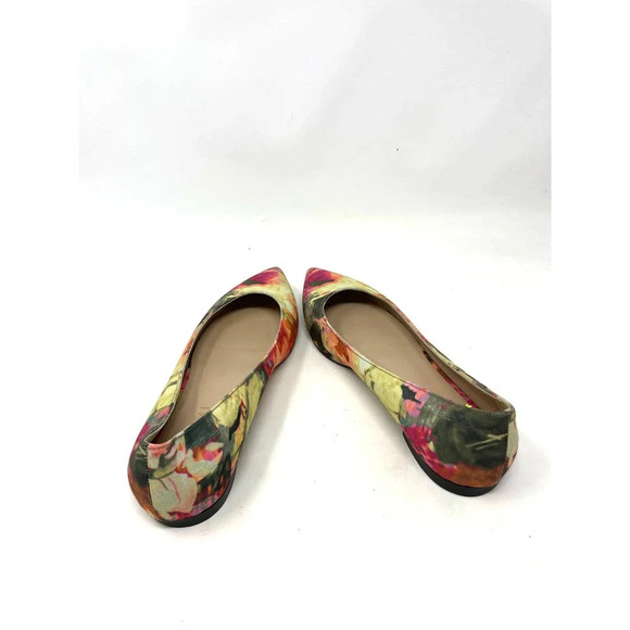 M. Gemi Abstract Watercolor Pointed Toe Flats Size 37 / US 7 - Picture 5 of 8